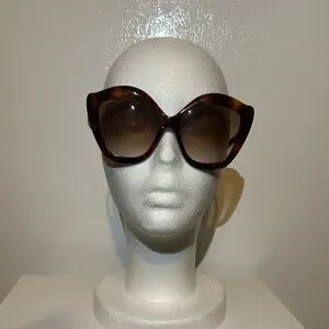Authentic Gucci tortoise shell cat eye sunglasses w/case Gucci GG0165S Cat Eye Sunglasses • Tortoise • 53•18•145  main image 4